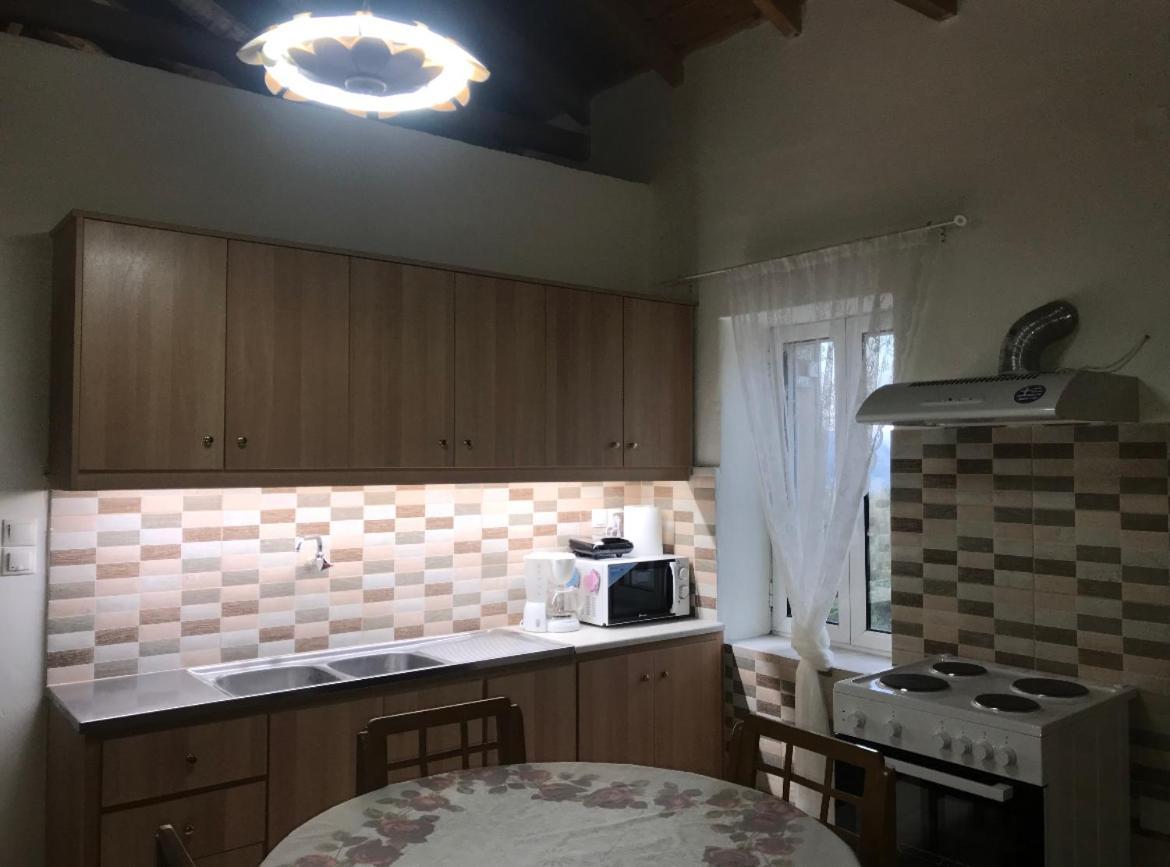 הוילה מונמבאסיה Barbajonn'S Stone House מראה חיצוני תמונה